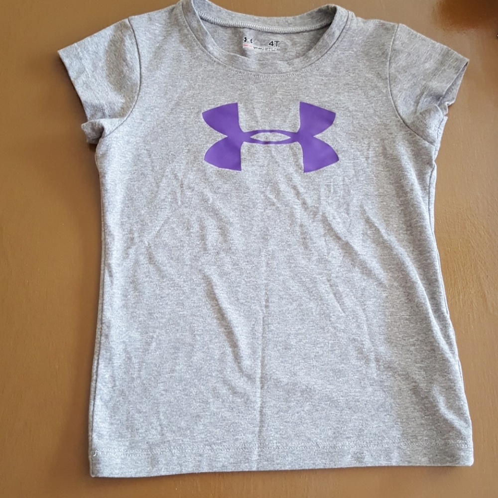 Under armour girl's shirt